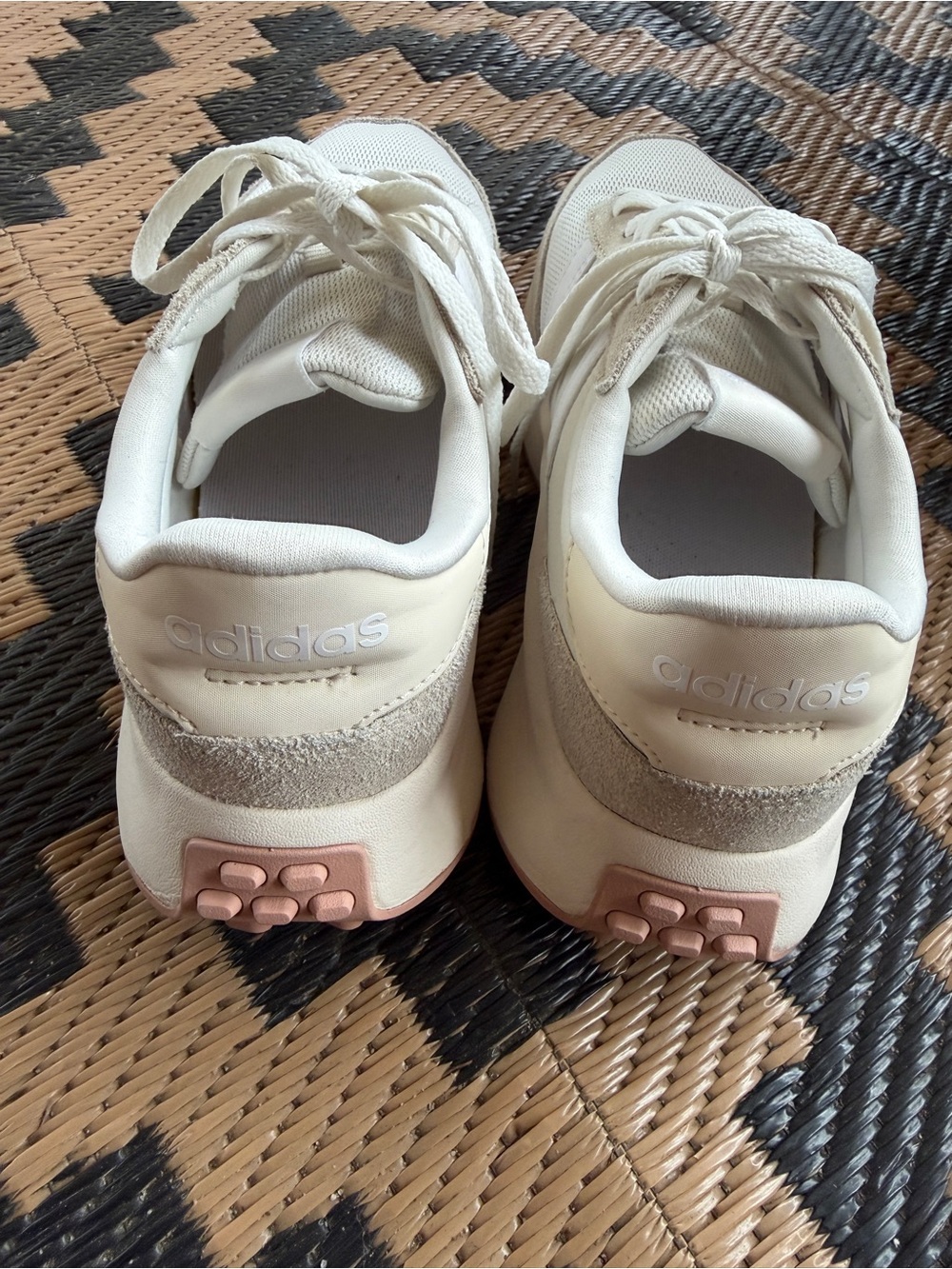 Adidas Women's 70s Running Shoes - Picture 8 of 12
